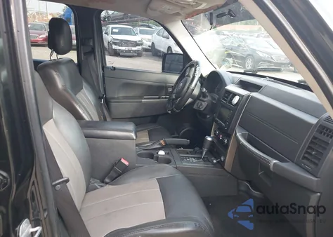 2011 Jeep Liberty Renegade z USA, uszkodzony, nr VIN 1J4PN3GKXBW542791